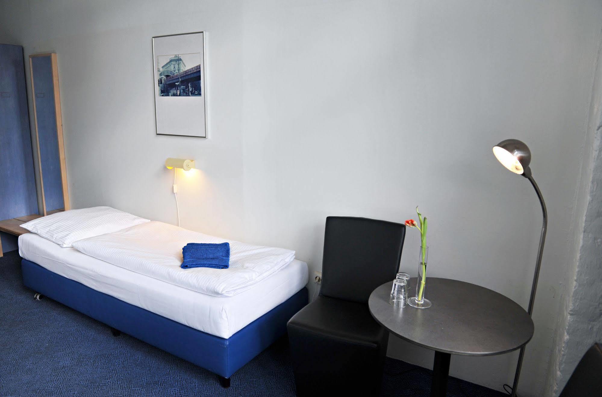 Hotel Transit Berlin Dış mekan fotoğraf