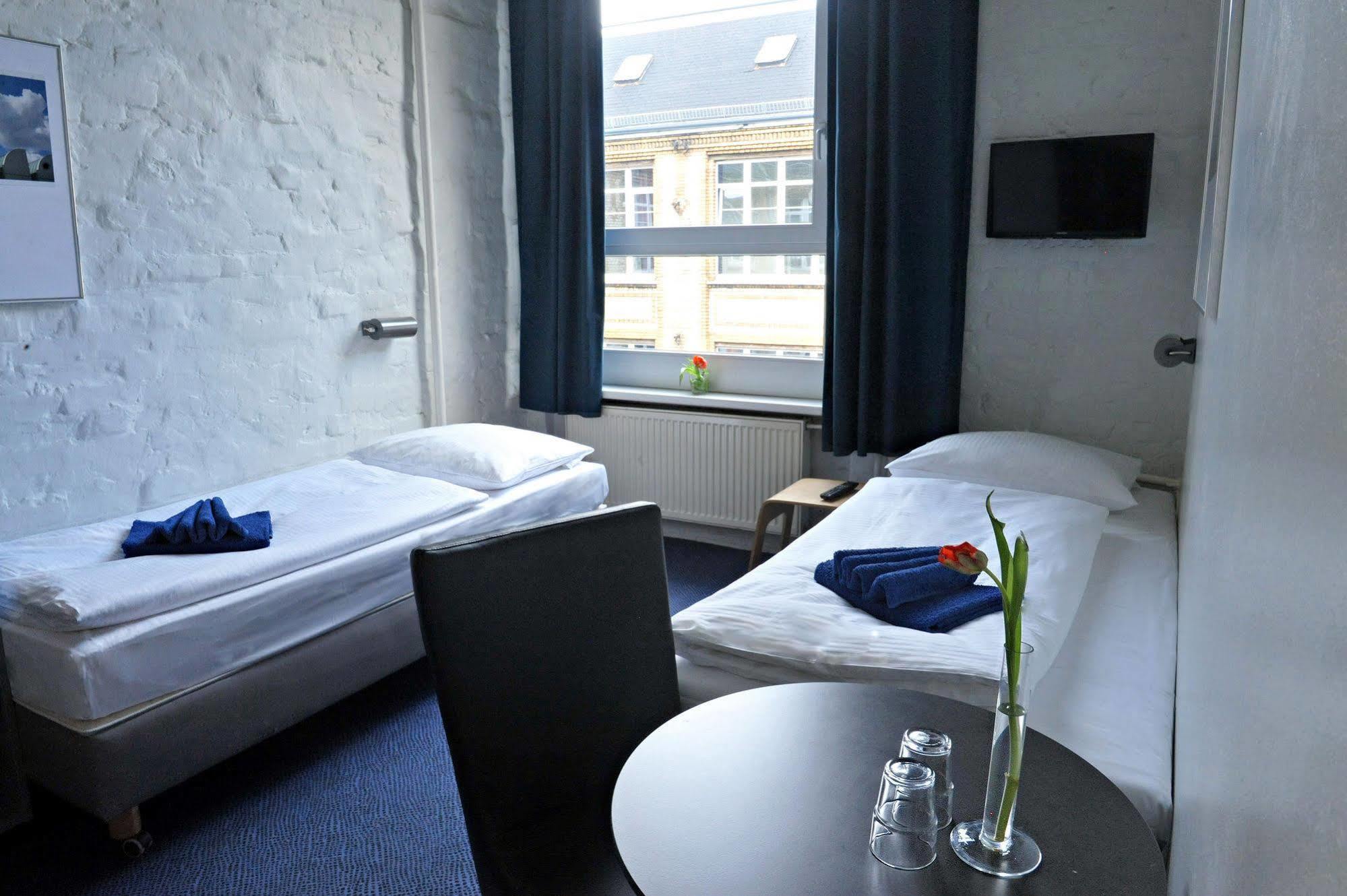Hotel Transit Berlin Dış mekan fotoğraf